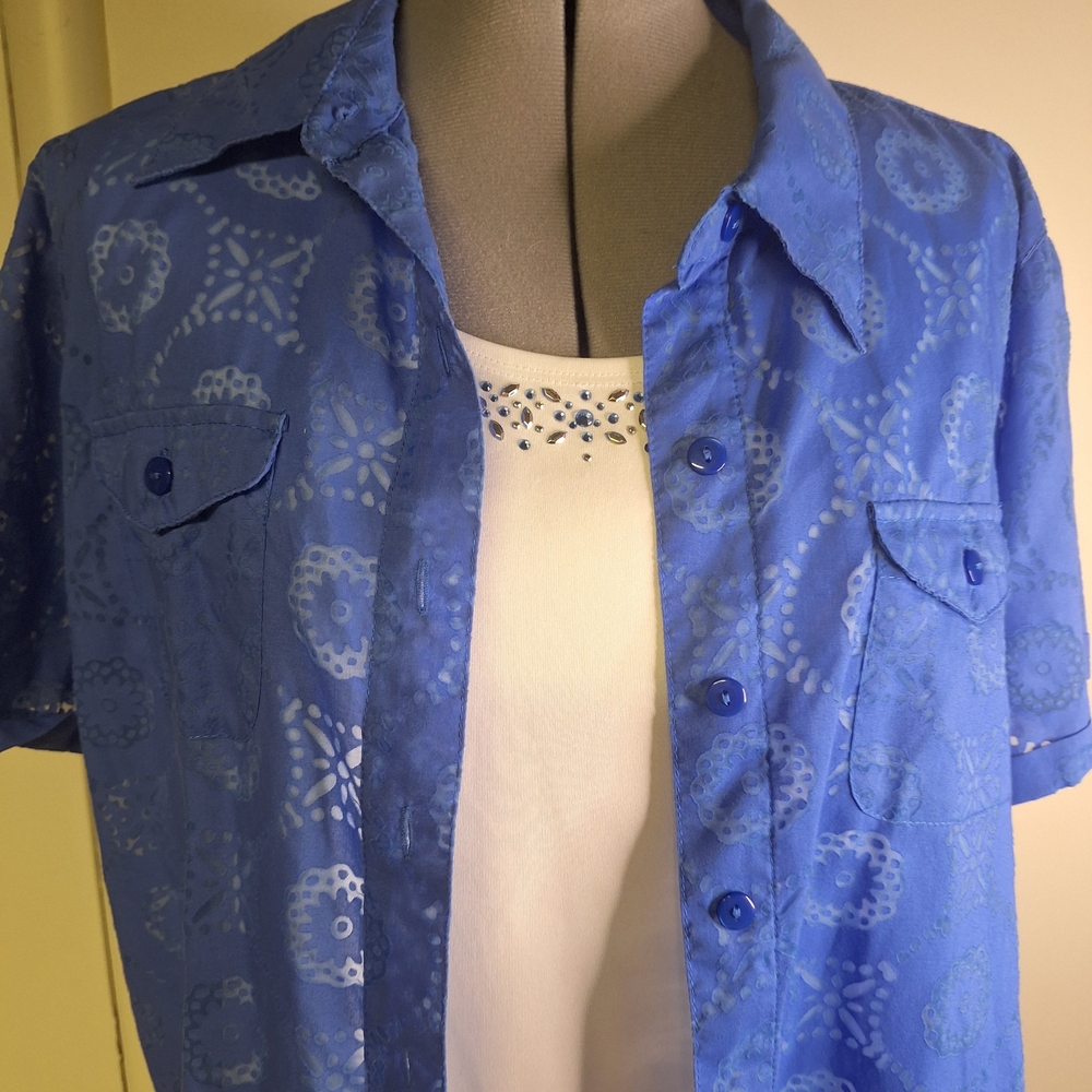 Alfred Dunner Blue Blouse with White Embellished Tank Size 14 - Picture 2 of 7